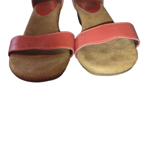 A 2 HEELREST BY AEROSOLES SIZE  9. ^ - Picture 4 of 8